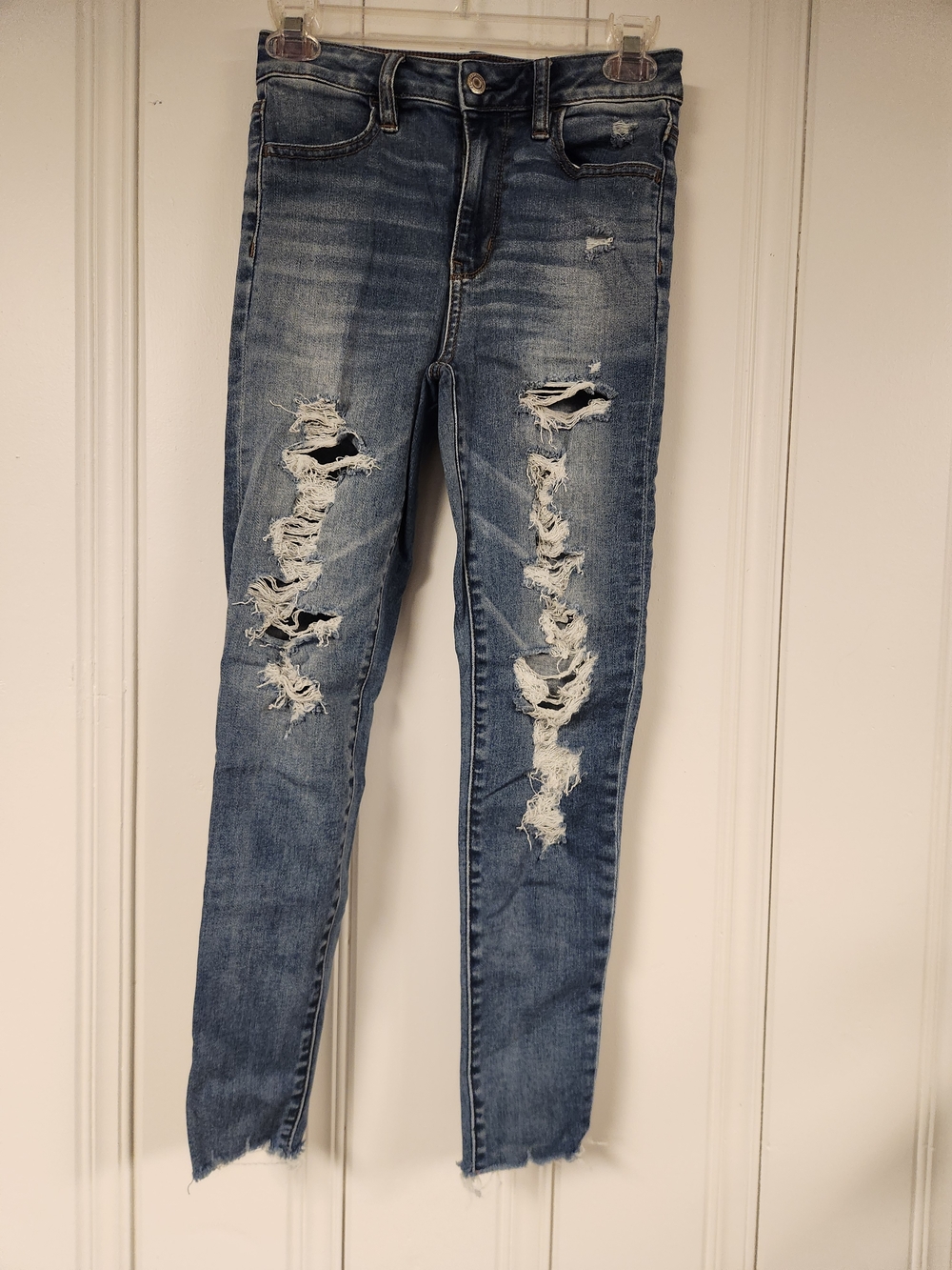 American Eagle Outfitters Distressed Skinny Jeans - Blue
